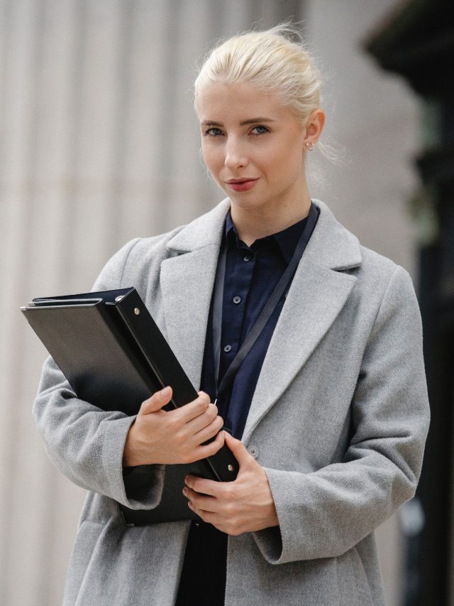 HIGH TICKET (Tudo Sobre) Como atrair Clientes HIGH TICKET?